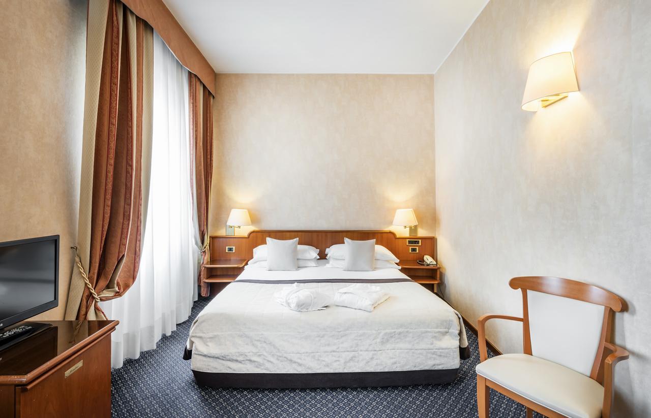 Hotel Ascot — Photos 2